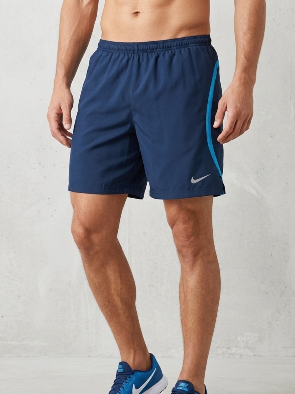 Men’s Nike‎ Navy Athletic Running Workout Shorts with Teal Accent Medium Lined
